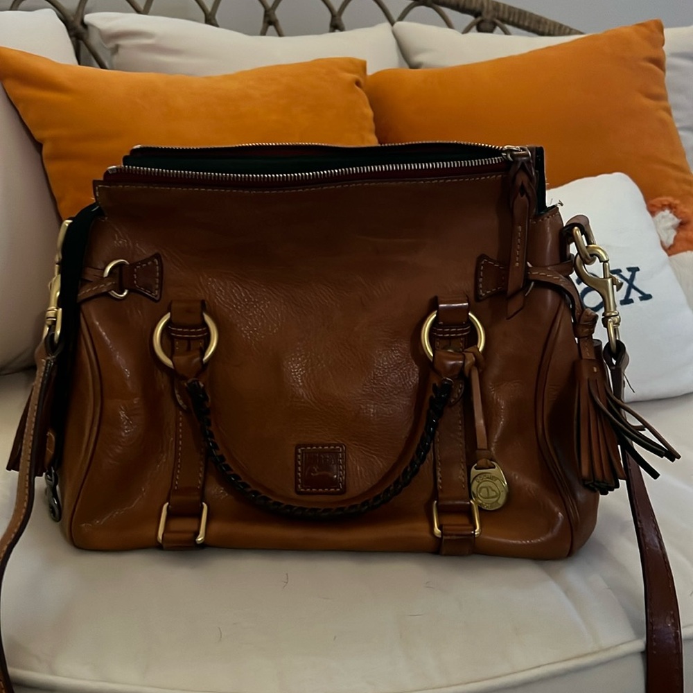 DOONEY & BOURKE vintage FLORENTINE SATCHEL